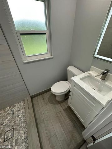 1292 Thompson ST, North Fort Myers, FL 33903