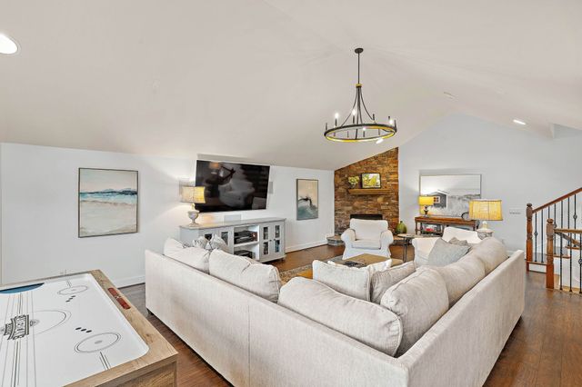 298 Gillette Dr, Franklin, TN 37069