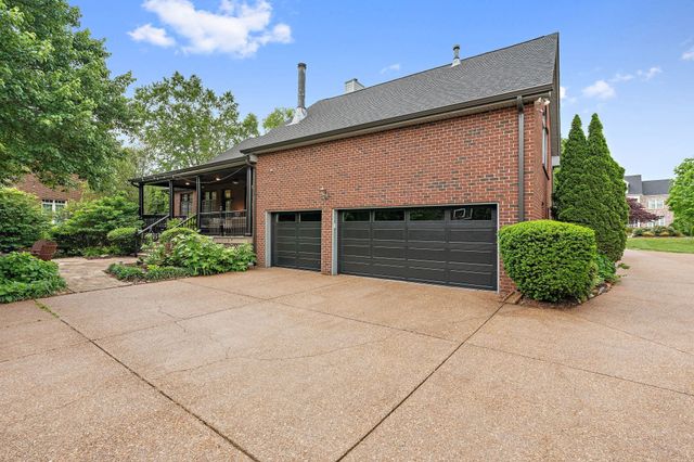 298 Gillette Dr, Franklin, TN 37069