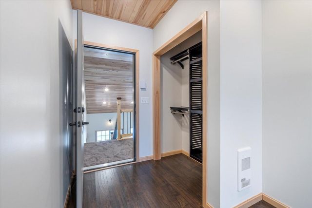 21437 County Road 17, Cohasset, MN 55721