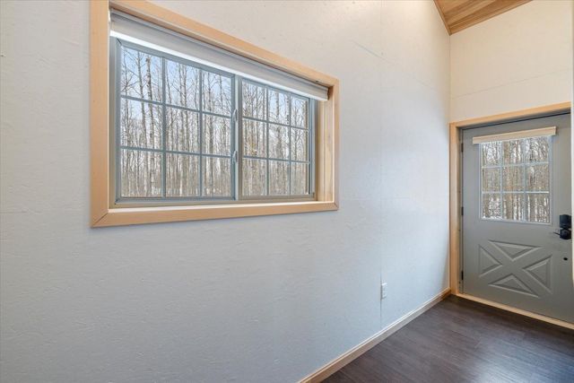 21437 County Road 17, Cohasset, MN 55721