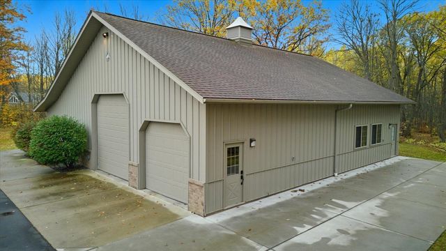 21437 County Road 17, Cohasset, MN 55721
