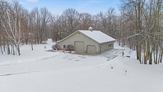 21437 County Road 17, Cohasset, MN 55721