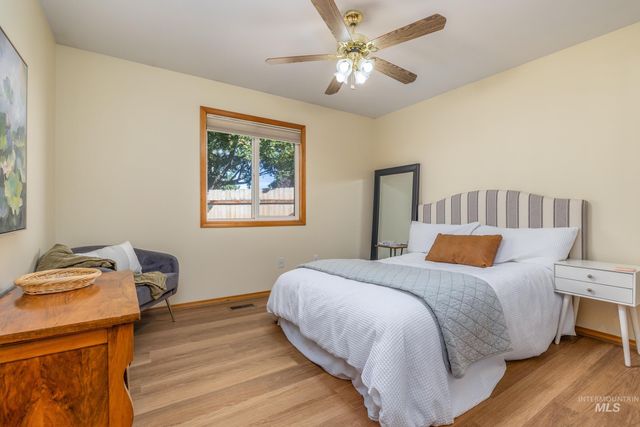 3660 E Eastgate Drive, Boise, ID 83716