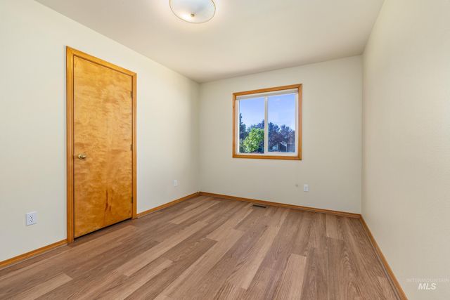 3660 E Eastgate Drive, Boise, ID 83716