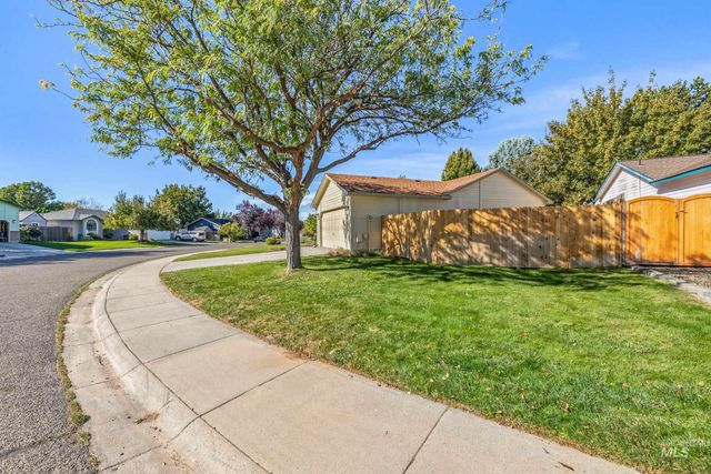 3660 E Eastgate Drive, Boise, ID 83716