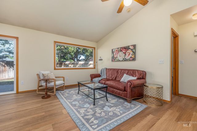 3660 E Eastgate Drive, Boise, ID 83716