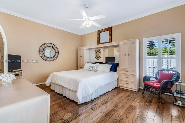 677 NW 129th Way, Pembroke Pines, FL 33028