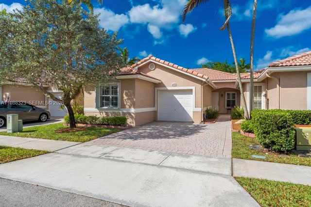 677 NW 129th Way, Pembroke Pines, FL 33028