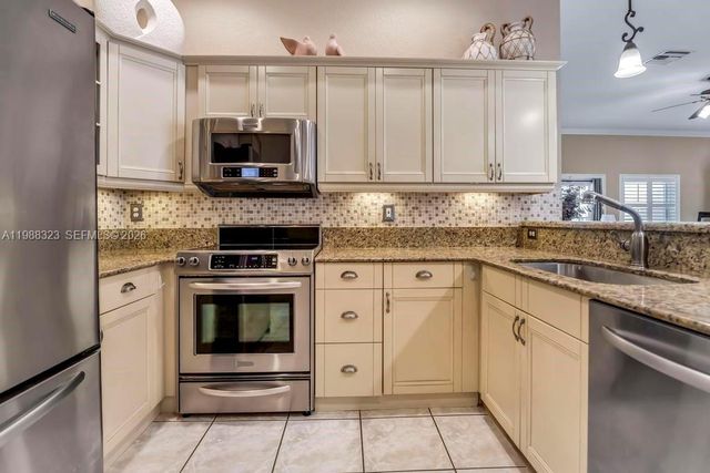 677 NW 129th Way, Pembroke Pines, FL 33028