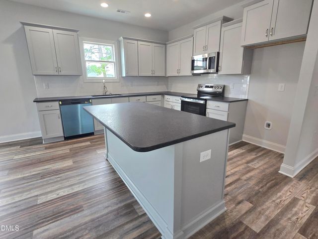 178 Jenkins Street, Dunn, NC 28334