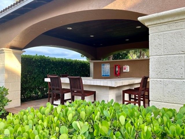 1210 Reserve WAY 9-107, Naples, FL 34105