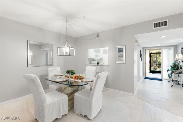 1828 Kings Lake BLVD 103, Naples, FL 34112