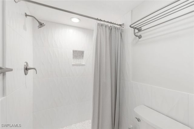 1828 Kings Lake BLVD 103, Naples, FL 34112