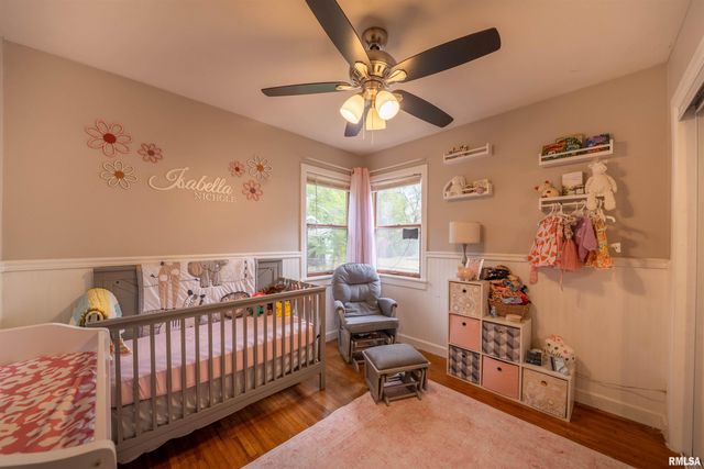 2318 N NORTHCREST Drive, Peoria, IL 61604