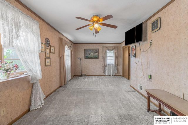 6232 Read Street, Omaha, NE 68152