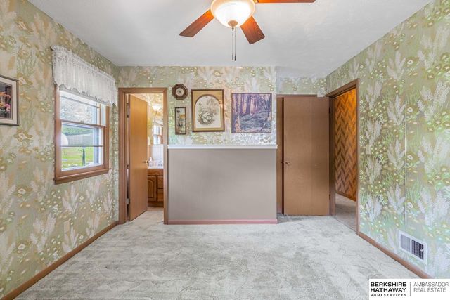6232 Read Street, Omaha, NE 68152