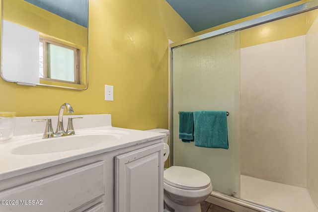 3866 E Edison Place, Tucson, AZ 85716