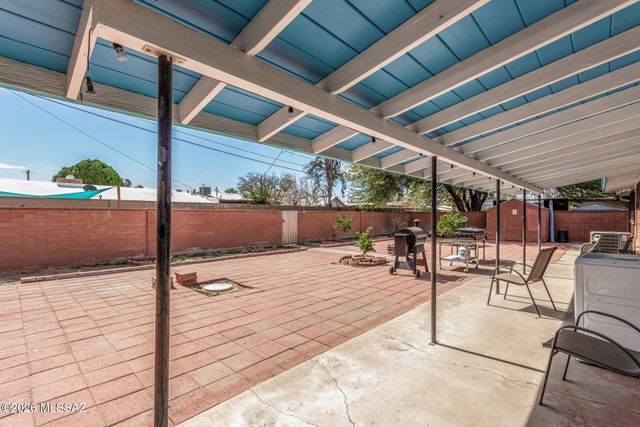 3866 E Edison Place, Tucson, AZ 85716
