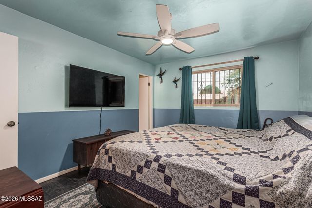 3866 E Edison Place, Tucson, AZ 85716