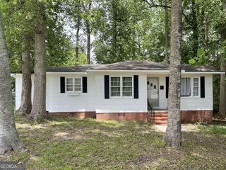 646 N Main Street, Swainsboro, GA 30401