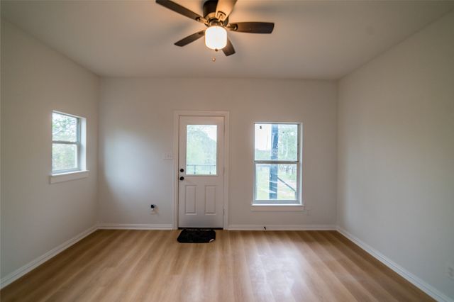 956 Lloyds Road, Little Elm, TX 75068