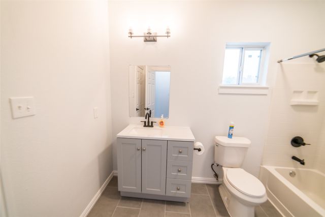 956 Lloyds Road, Little Elm, TX 75068