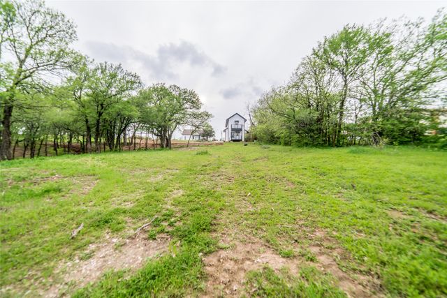 956 Lloyds Road, Little Elm, TX 75068