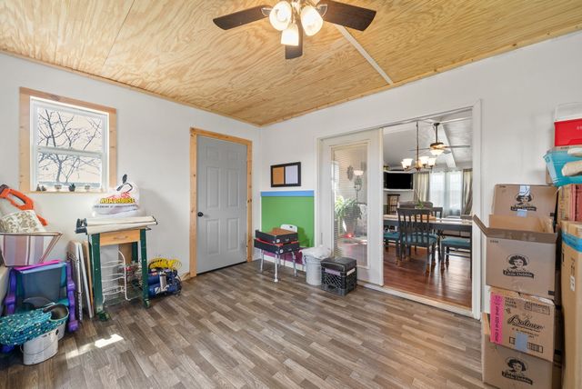 314 Kauai King Dr, Hopkinsville, KY 42240