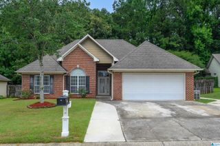 421 SUMMERCHASE DRIVE, Calera, AL 35040