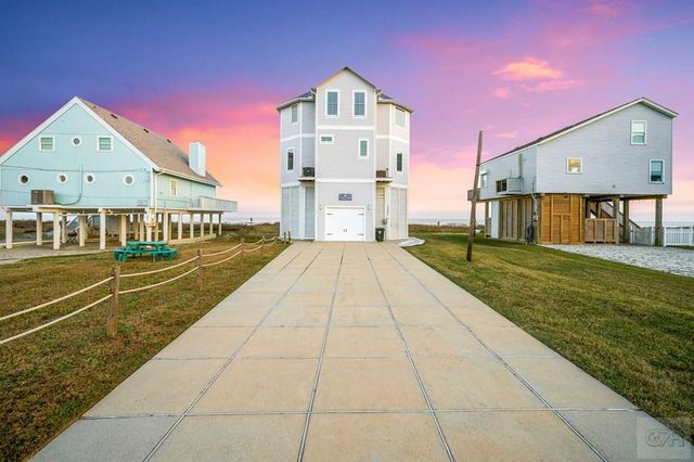 22823 Gulf Drive, Galveston, TX 77554