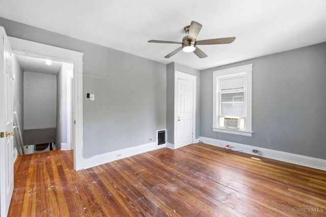 5404 Ravenna Street, Cincinnati, OH 45227