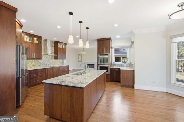 715 Crown Cove, Milton, GA 30004