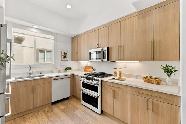 874 Fire Walk, Milpitas, CA 95035