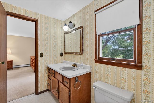 10 Heathcote Road, Carmel, NY 10512