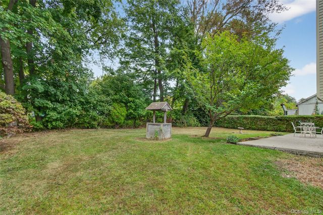 10 Heathcote Road, Carmel, NY 10512