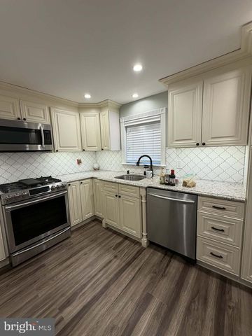 814 KENDRICK ST, Philadelphia, PA 19111