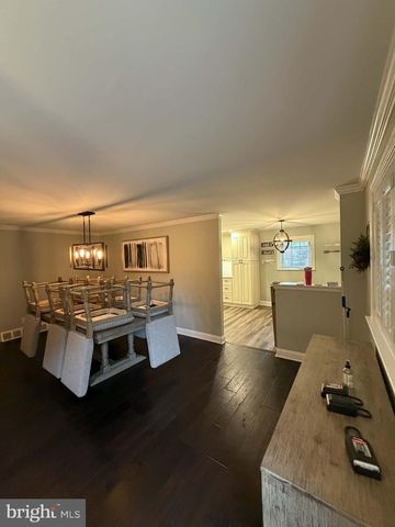 814 KENDRICK ST, Philadelphia, PA 19111