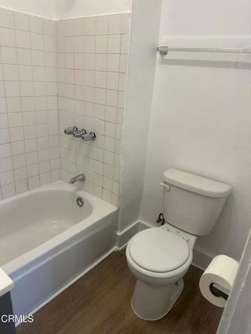 1714 W 35th Place 1714, Los Angeles, CA 90018