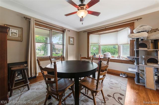 3980 Spencer Terrace, West Bloomfield, MI 48323