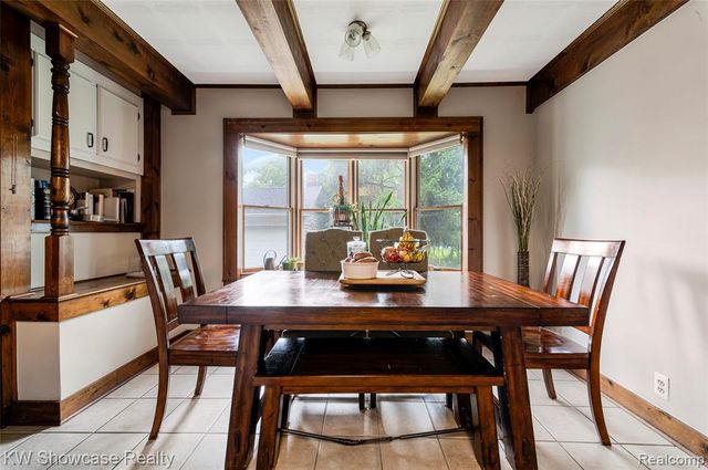 3980 Spencer Terrace, West Bloomfield, MI 48323