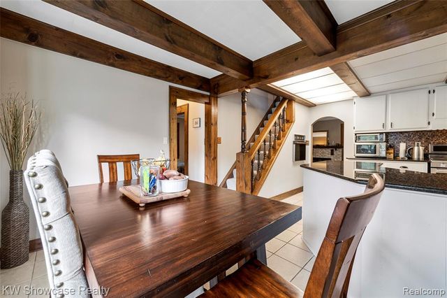 3980 Spencer Terrace, West Bloomfield, MI 48323