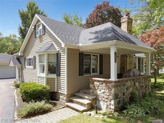 3980 Spencer Terrace, West Bloomfield, MI 48323
