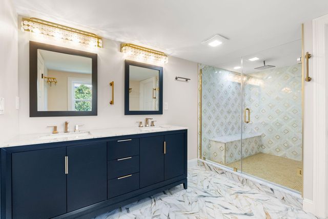 20-22 Glendale Lane, Harwich, MA 02645