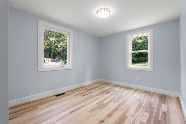 20-22 Glendale Lane, Harwich, MA 02645