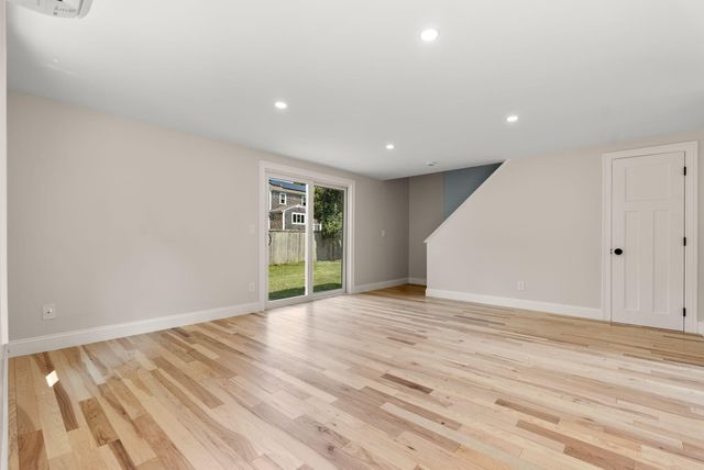 20-22 Glendale Lane, Harwich, MA 02645