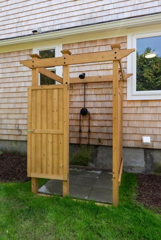 20-22 Glendale Lane, Harwich, MA 02645