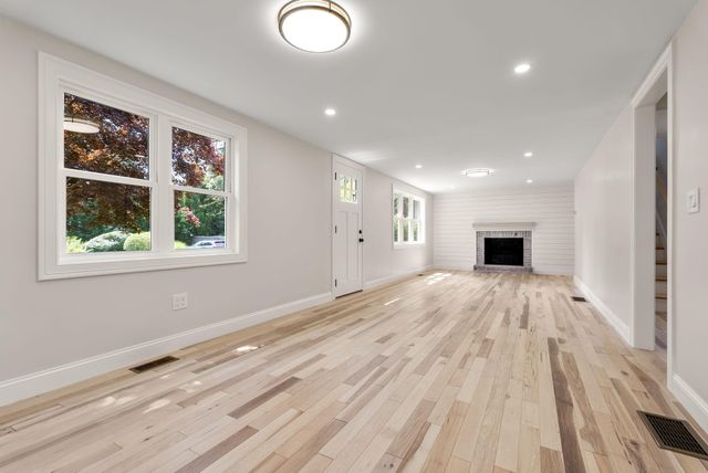 20-22 Glendale Lane, Harwich, MA 02645