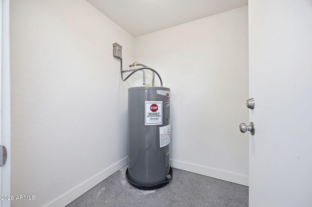 857 N CHERRY --, Mesa, AZ 85201