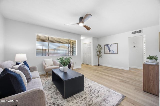 857 N CHERRY --, Mesa, AZ 85201
